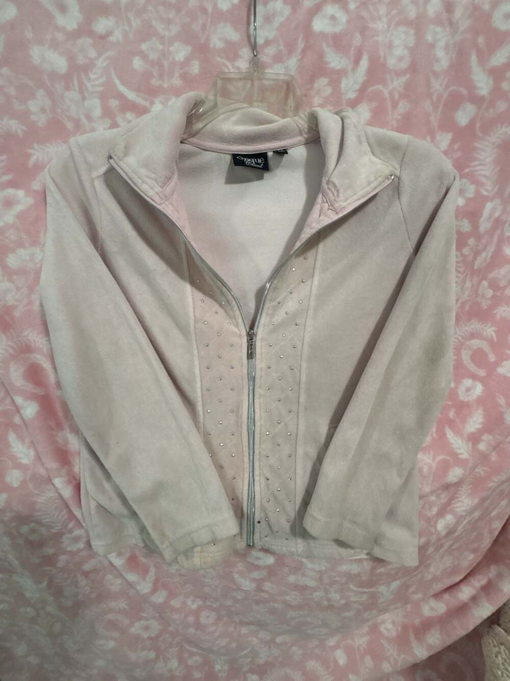 Onque Casual Women's Pink Velour Rhinestone Embellished Zip-Up Jacket